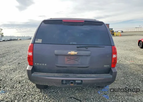 2011 Chevrolet Tahoe C1500 Ls z USA, uszkodzony, nr VIN 1GNSCAE02BR134366